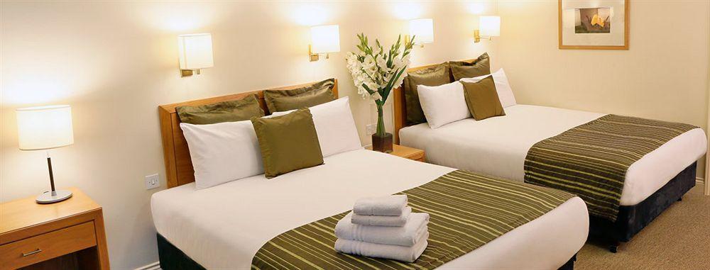 Maldron Hotel & Leisure Centre Limerick Junction Kültér fotó