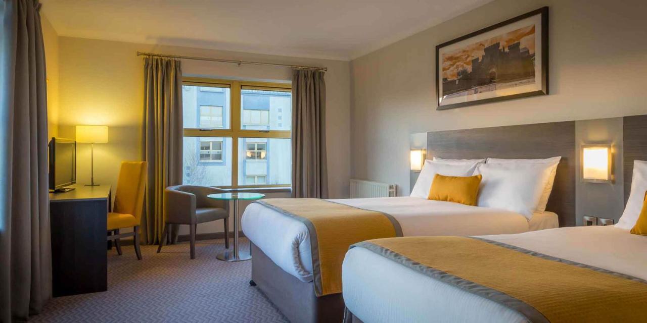 Maldron Hotel & Leisure Centre Limerick Junction Kültér fotó